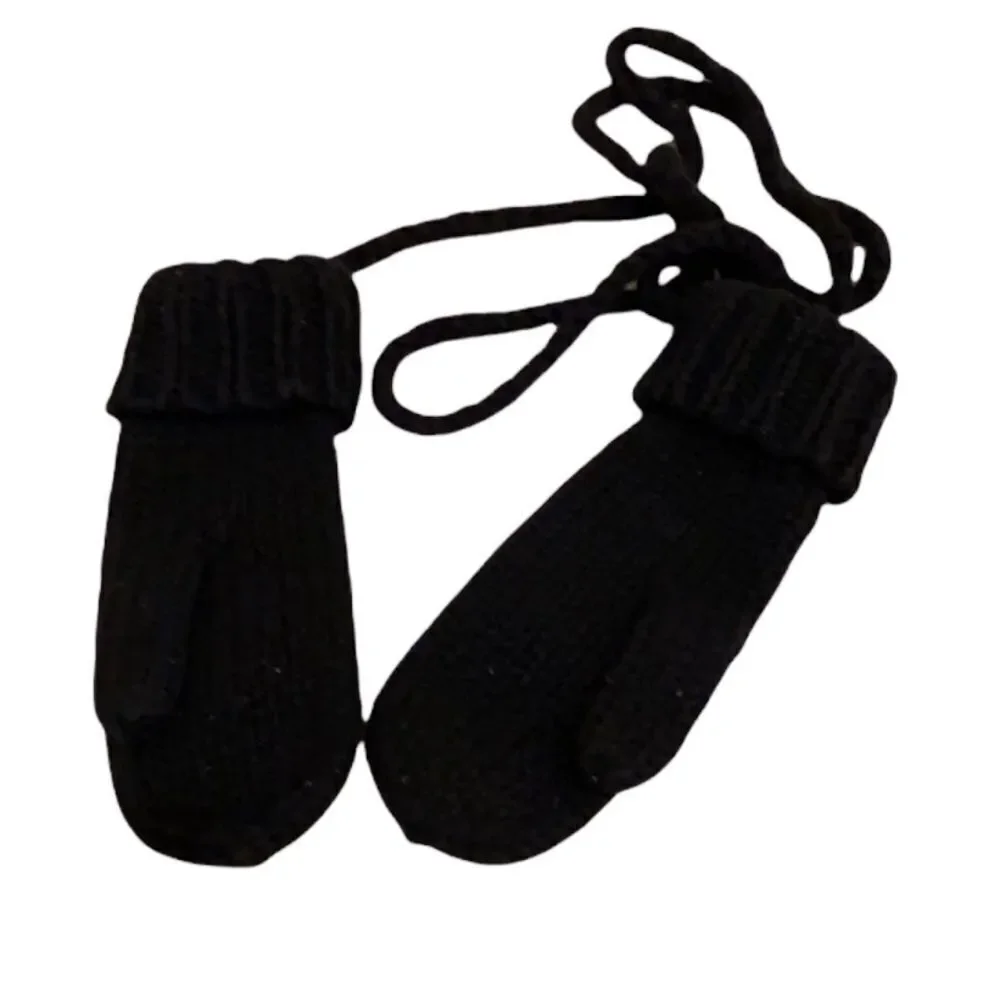 GAP Funny Warm Gloves In Very Good Condition. Size S/M